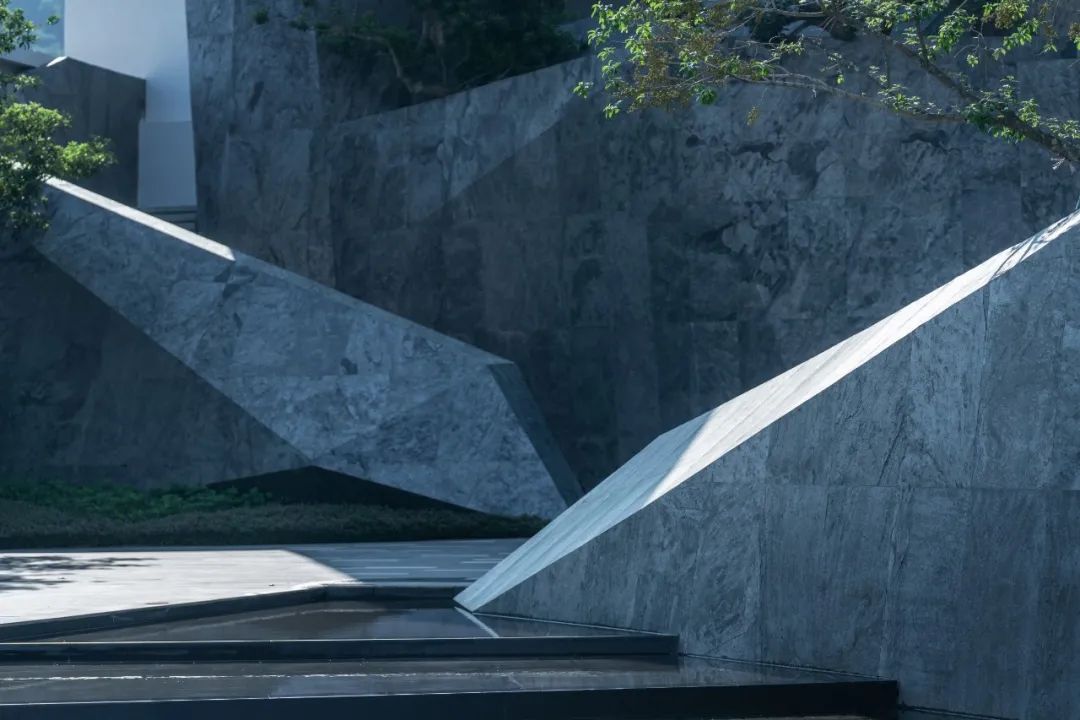 優(yōu)化成本，替代石材的外立面材料—“仿石材”產(chǎn)品系列產(chǎn)品5