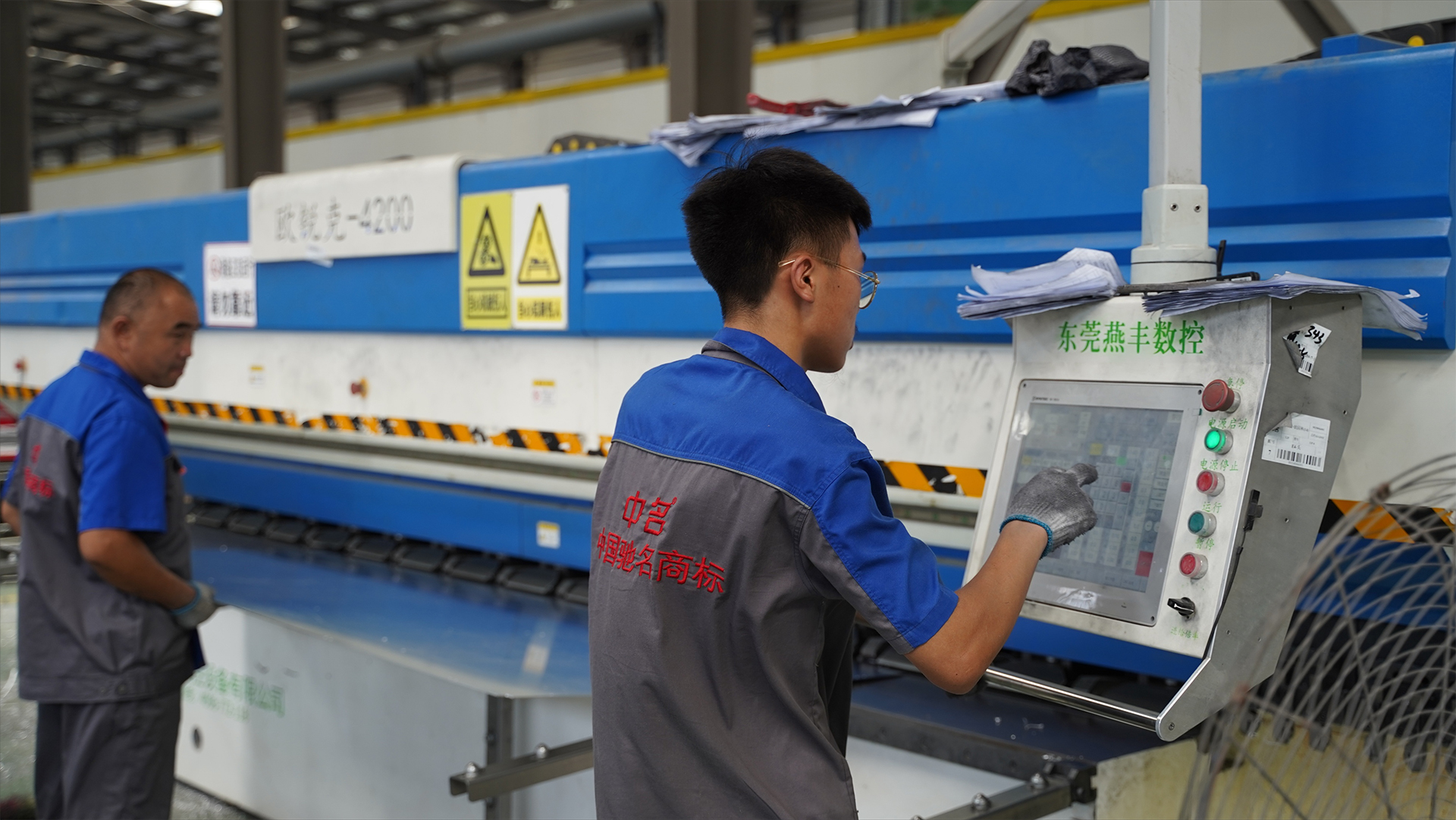 影響氟碳鋁單板使用年限的主要因素都有哪些？