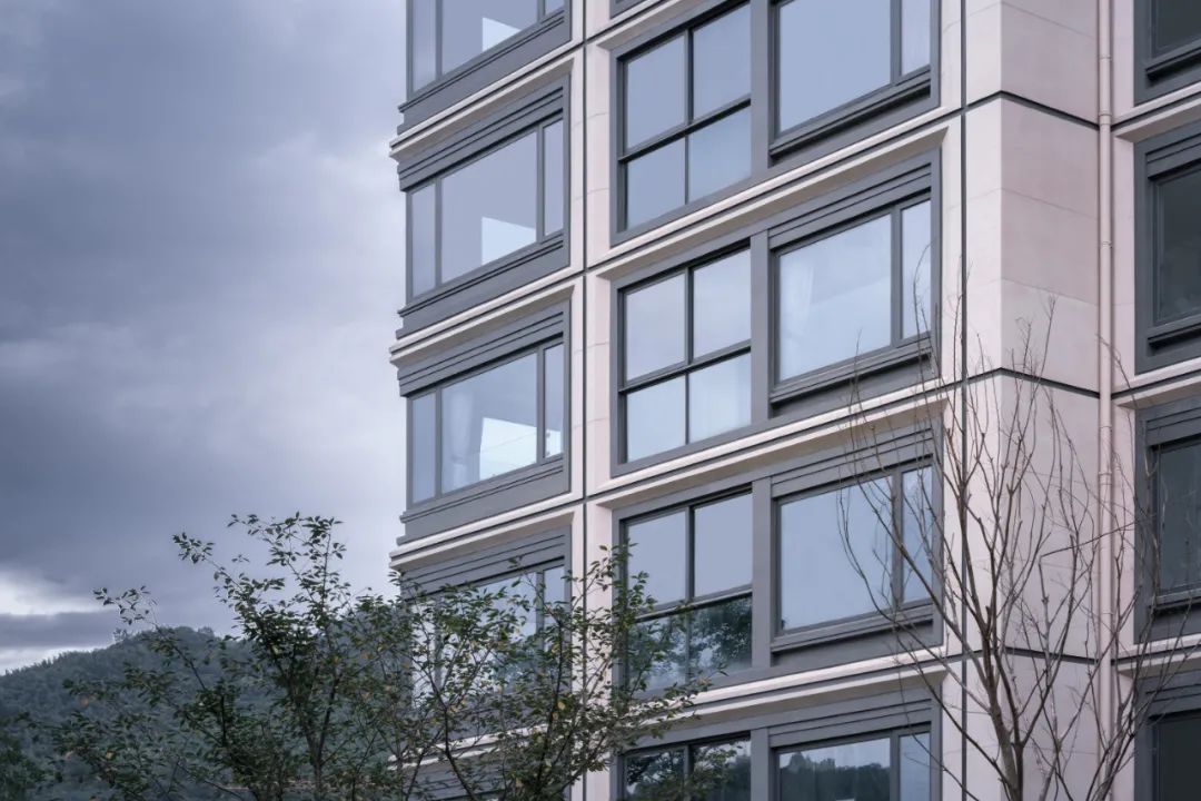 外立面：各類材料 —— 成本、特征+使用場景（三）